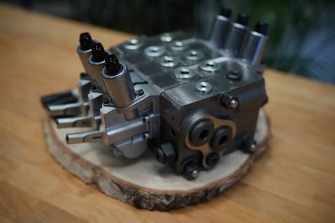 BMF Proportional Valve Walvoil DPX100 3 functions