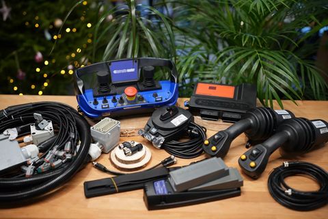 Sonstiges CANBUS 2 Joysticks mit Funksteuerung Scanreco G3