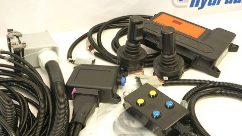 Pozostałe Mini Joysticks Steuerung VOLLPROPORTIONAL 8 fach