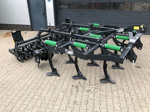 Agroland Mulchgrubber Flügelschare Federstahlwalze LED-Be 2