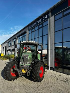 <strong>Fendt 412</strong><br />