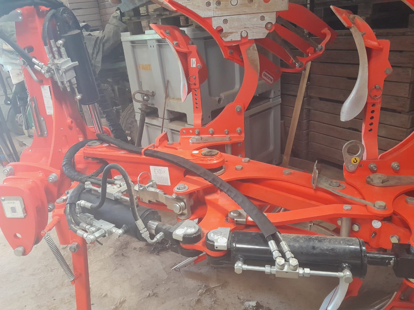 Maschio PLOWS  3