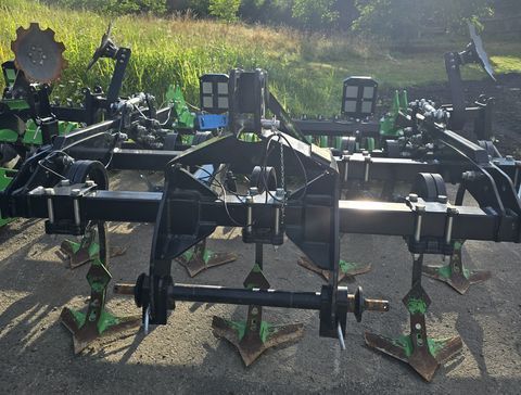 Hofman HERO GE-300 mit Keilringwalze 