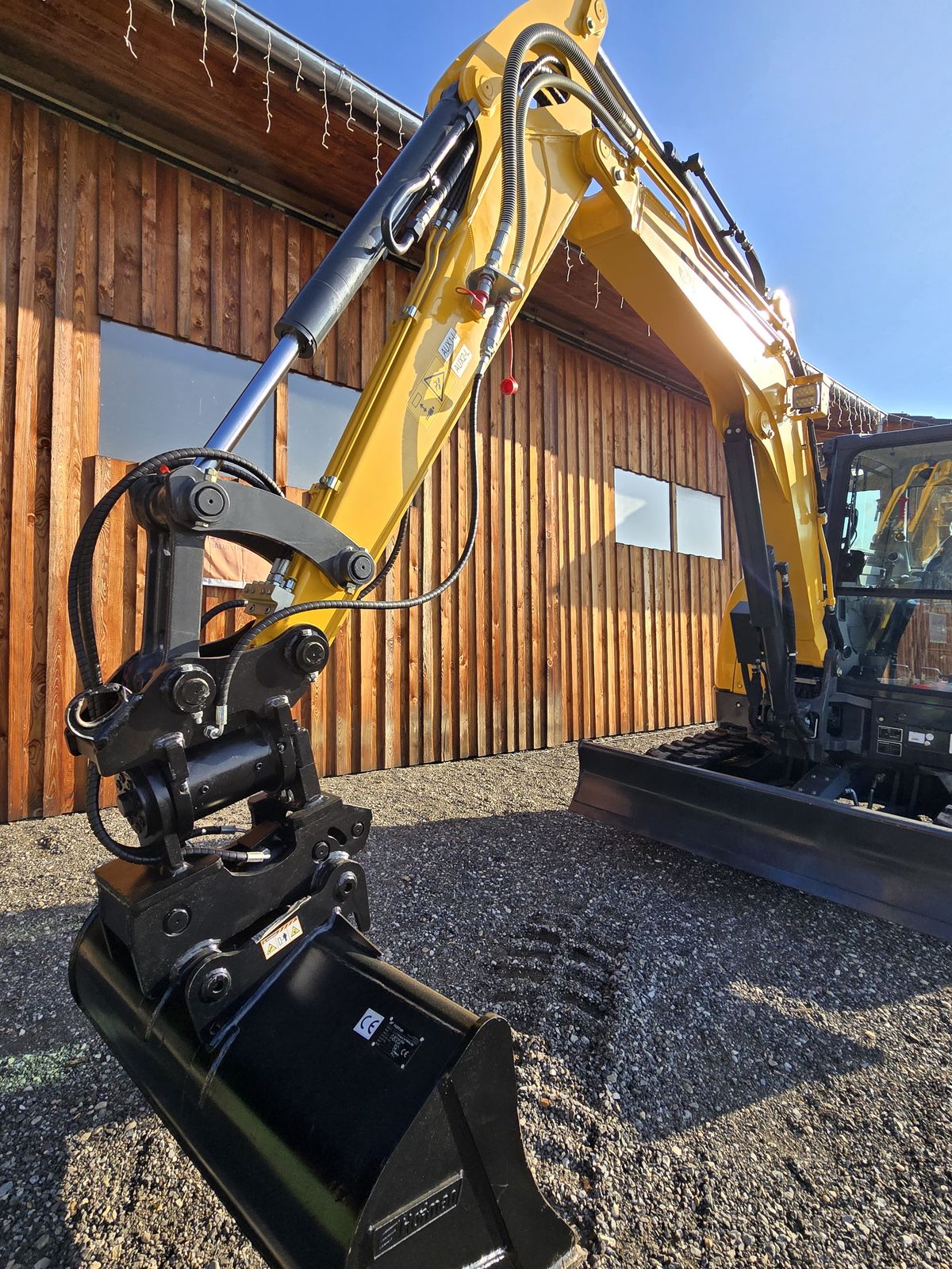 SHANTUI SE58SR mit GRATIS Powertilt! 2