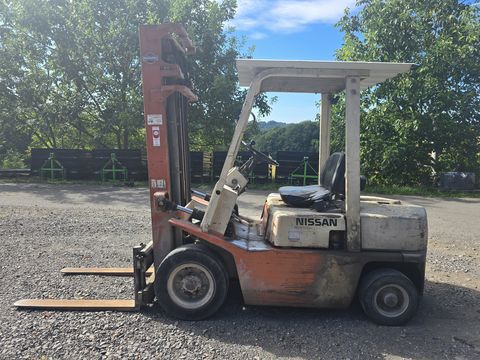 Nissan Diesel Stapler EF02A25U