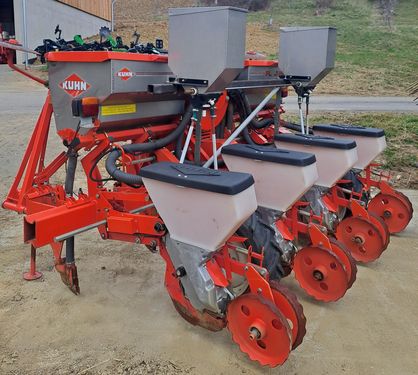 Kuhn Planters