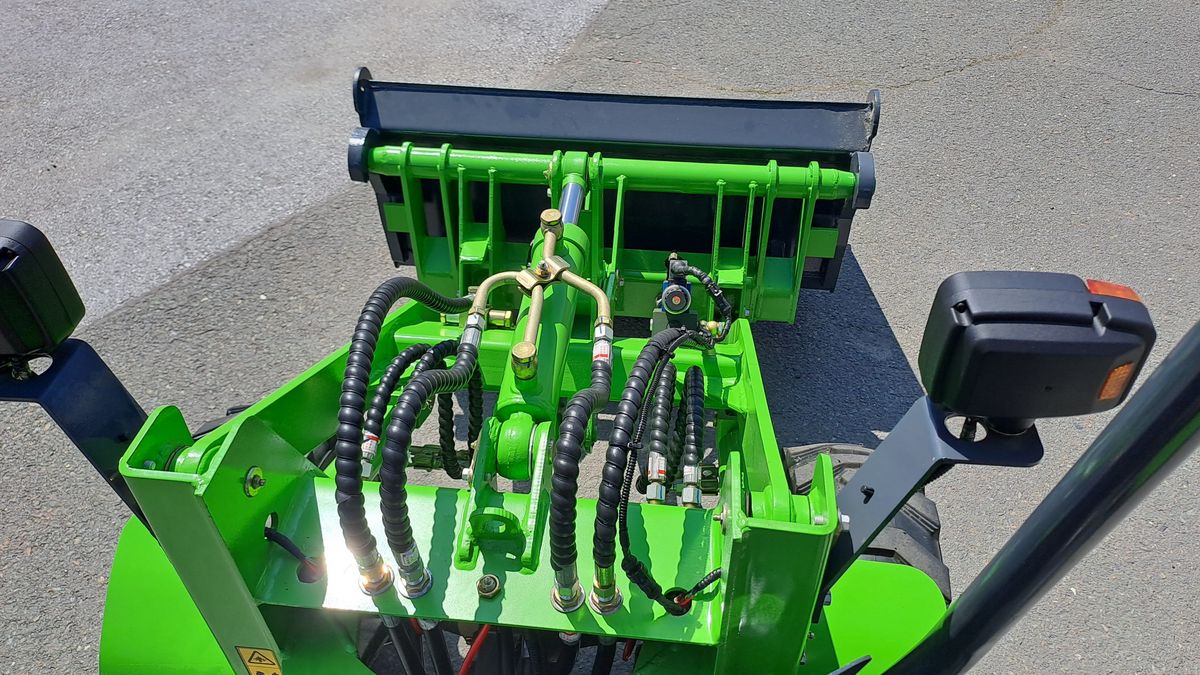 EcoLoad Elektro Hoflader Minilader Zero 40E PRO Highlift 2