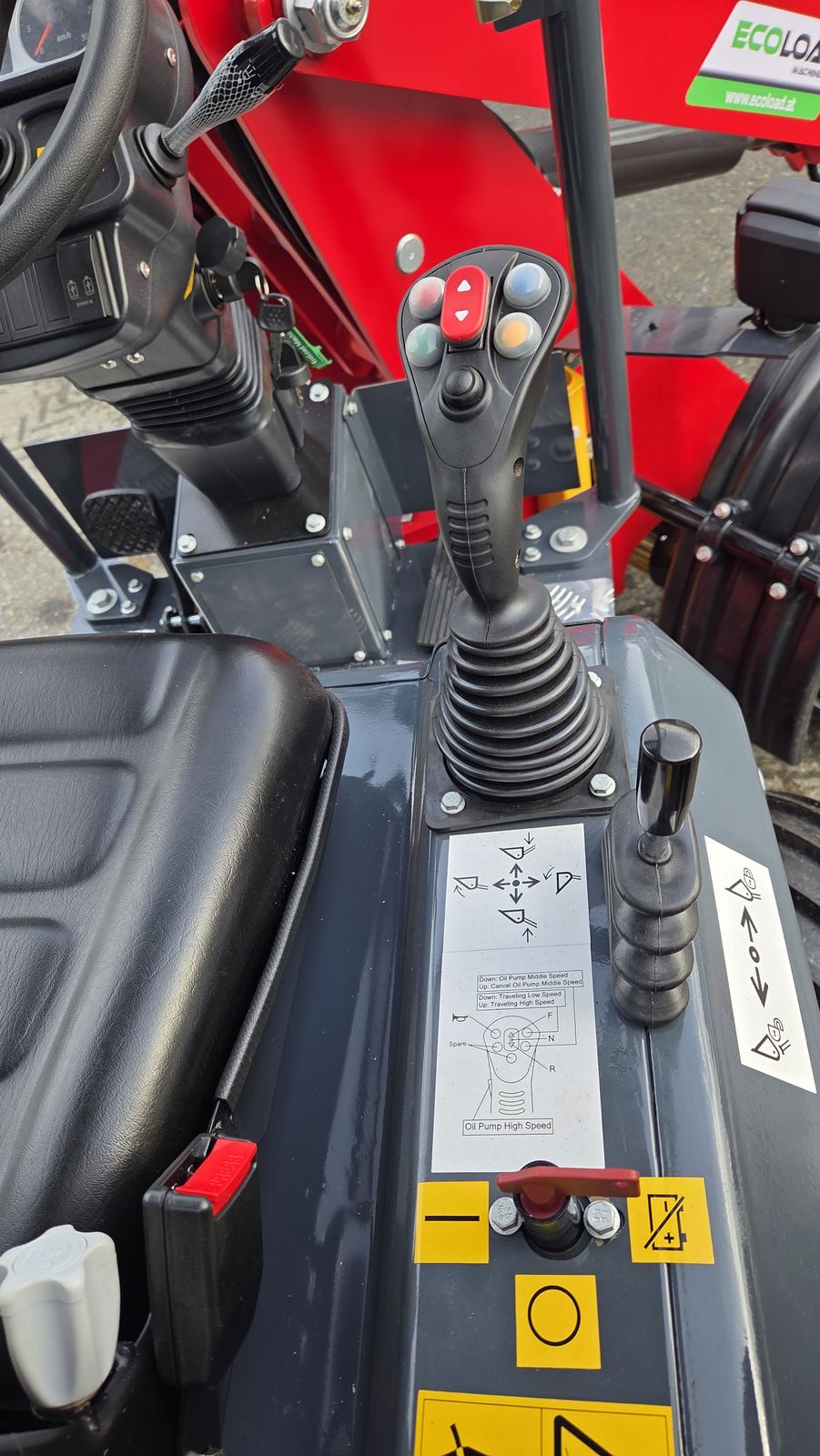 EcoLoad Zero 90E PRO Elektrolader Hoflader 3