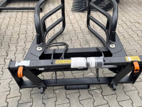 Quicke Unigrip M+ 160 2