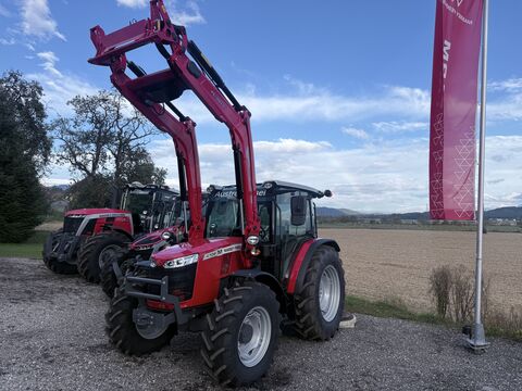 Massey Ferguson MF 4708 M Kabine