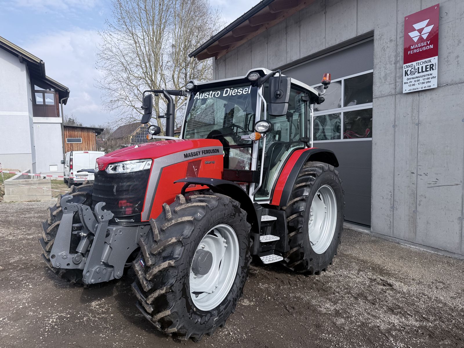 Massey Ferguson MF 5M.115 2