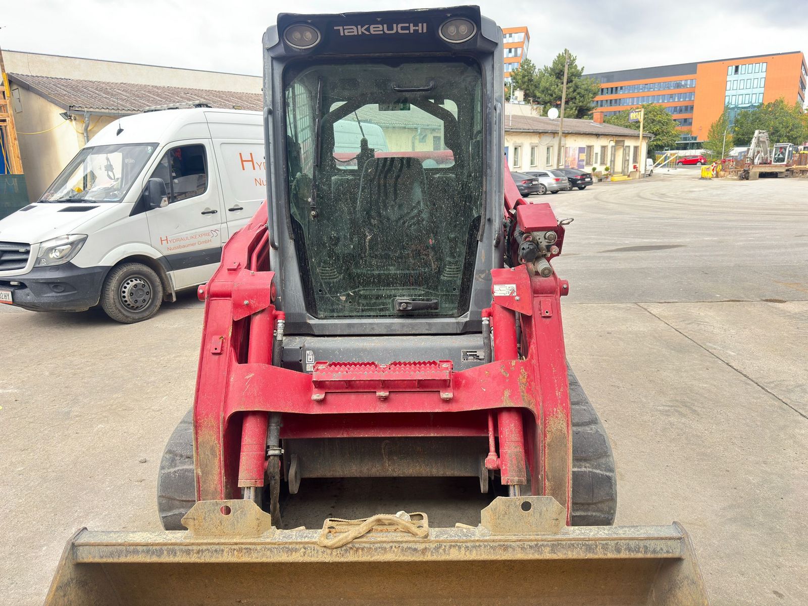 Takeuchi TL12V2 3