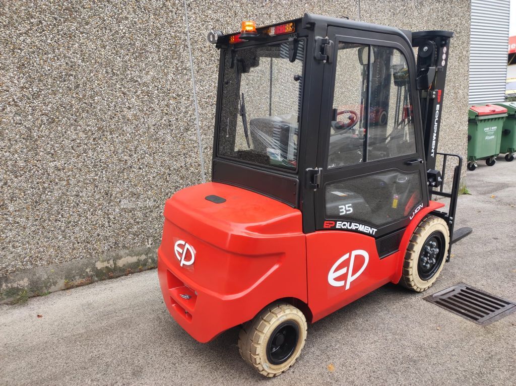 EP Equipment EFL353S NEUMASCHINE 2