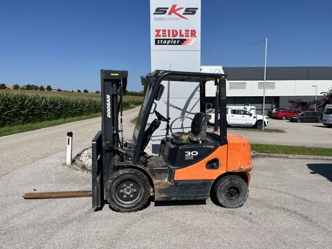 Doosan D30S-5