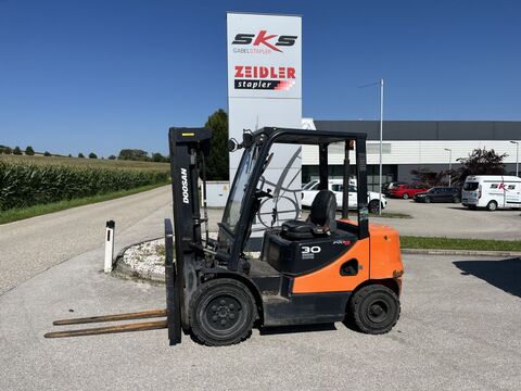 Doosan D30S-5