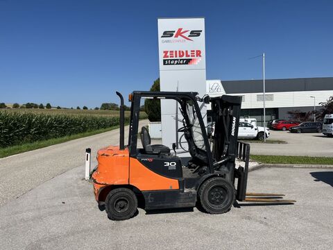 9240-88fb5e62e2346caf0e523446b10cdd59-6029592