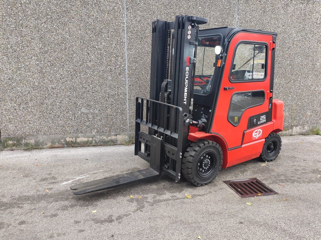 EP Equipment EFL 252 Li-Ion NEUMASCHINE 1