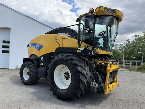 New Holland FR9060
