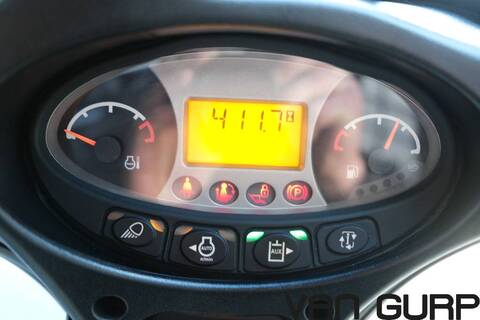 9266-04ad1a25d228de8a577f115701b6dd57-5610960
