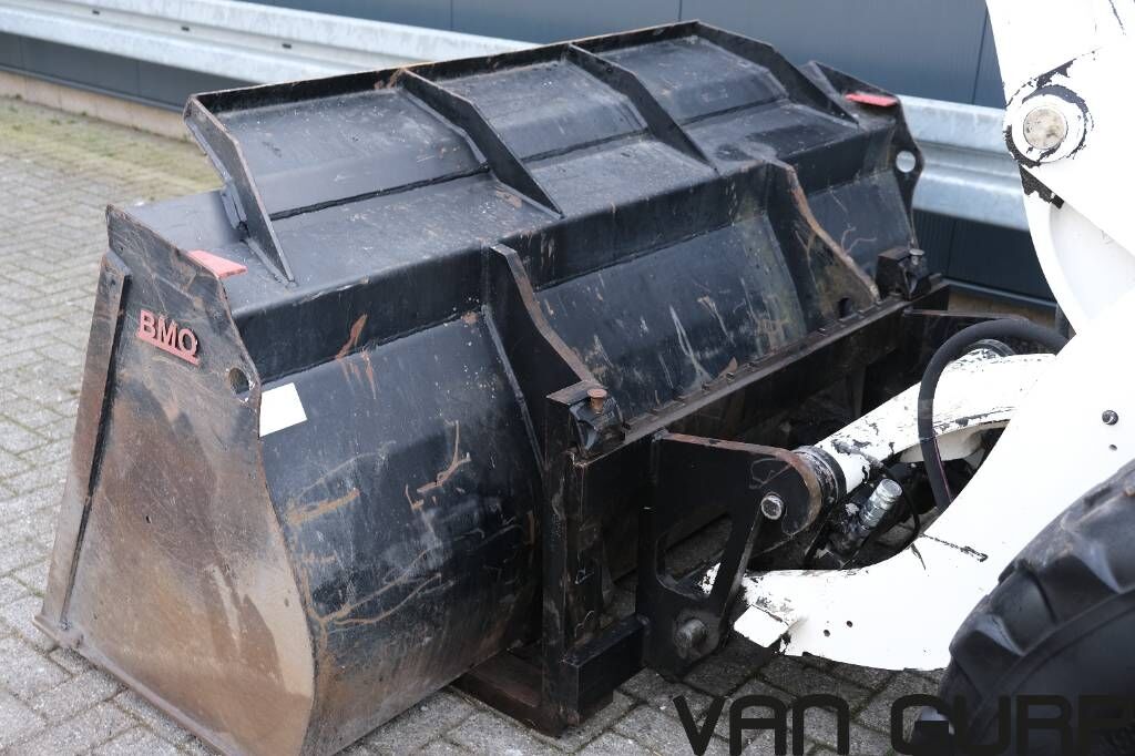 CAT 908M | 2020 | 2596h 3