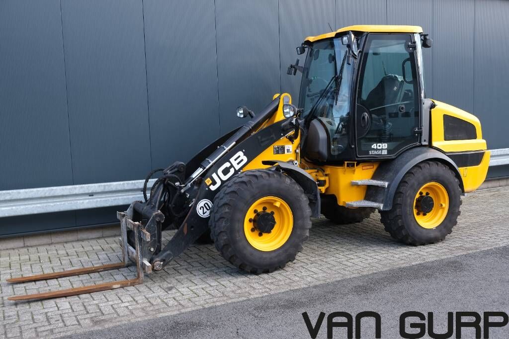 JCB 409 | 2023 | 548h 1