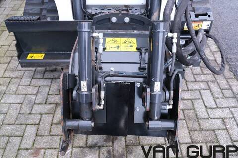 9266-78360e860dbf94d4a270d73e765e60cf-5799862
