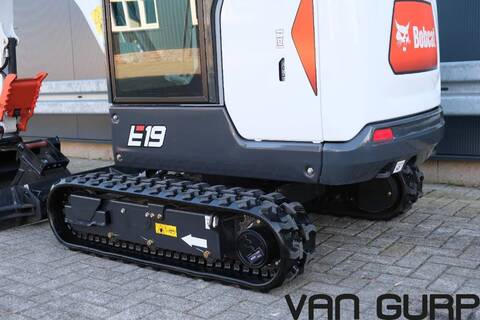 9266-7c8022ef08b32412ebf6d4d92ffc2cb2-5748563