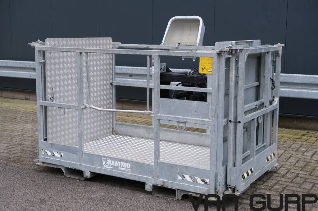 Manitou PSE 4400 / 1000d Bühne basket werkkooi 2