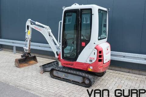 9266-d0de00a56cc85a32ddc42ccace83ac69-5989686