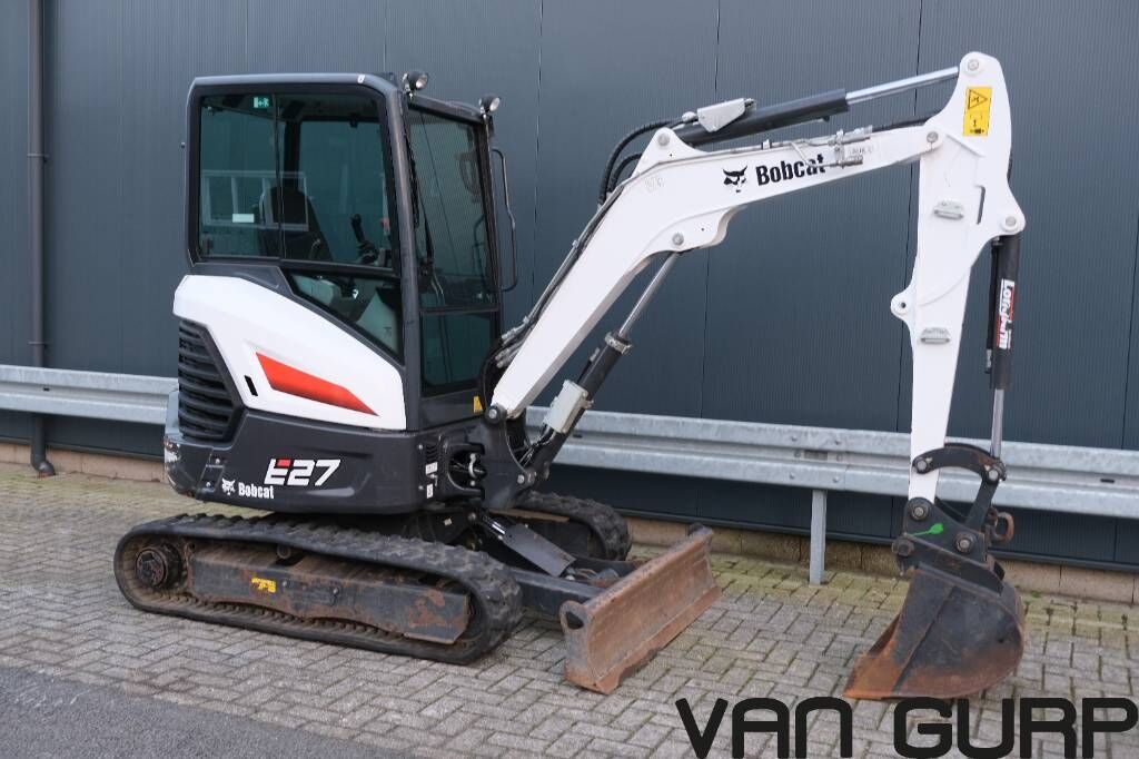 Bobcat E27 | 2022 | 383h 3