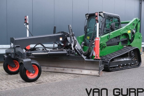 Bobcat T 770 HIFLOW + Laser Grader 108 (274 cm) | A/C
