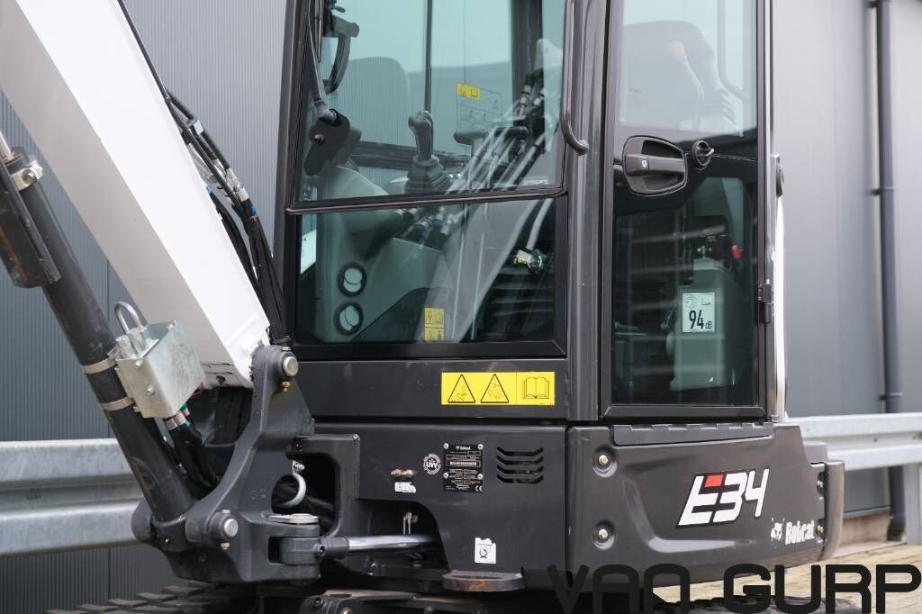 Bobcat E34 | 2021 | 830h 3