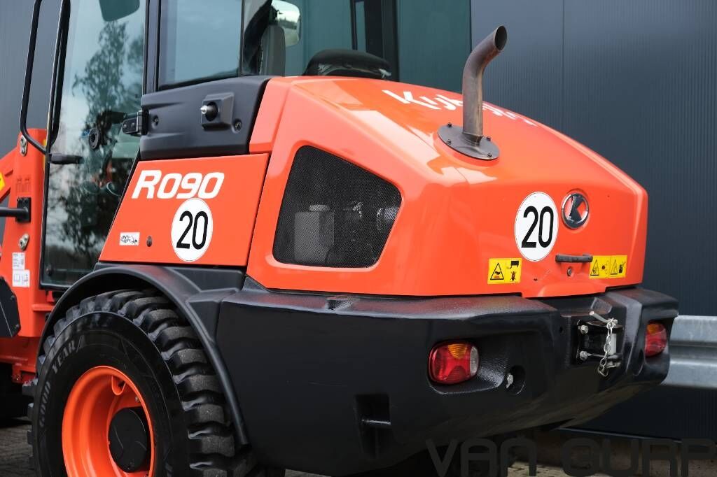 Kubota R 090 | 2023 | A/C | 1270h 3