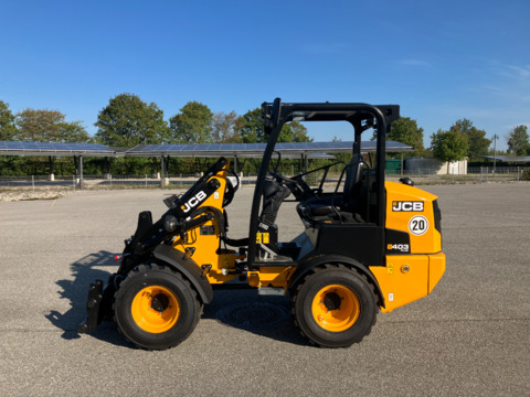 JCB 403 PLUS AGRI