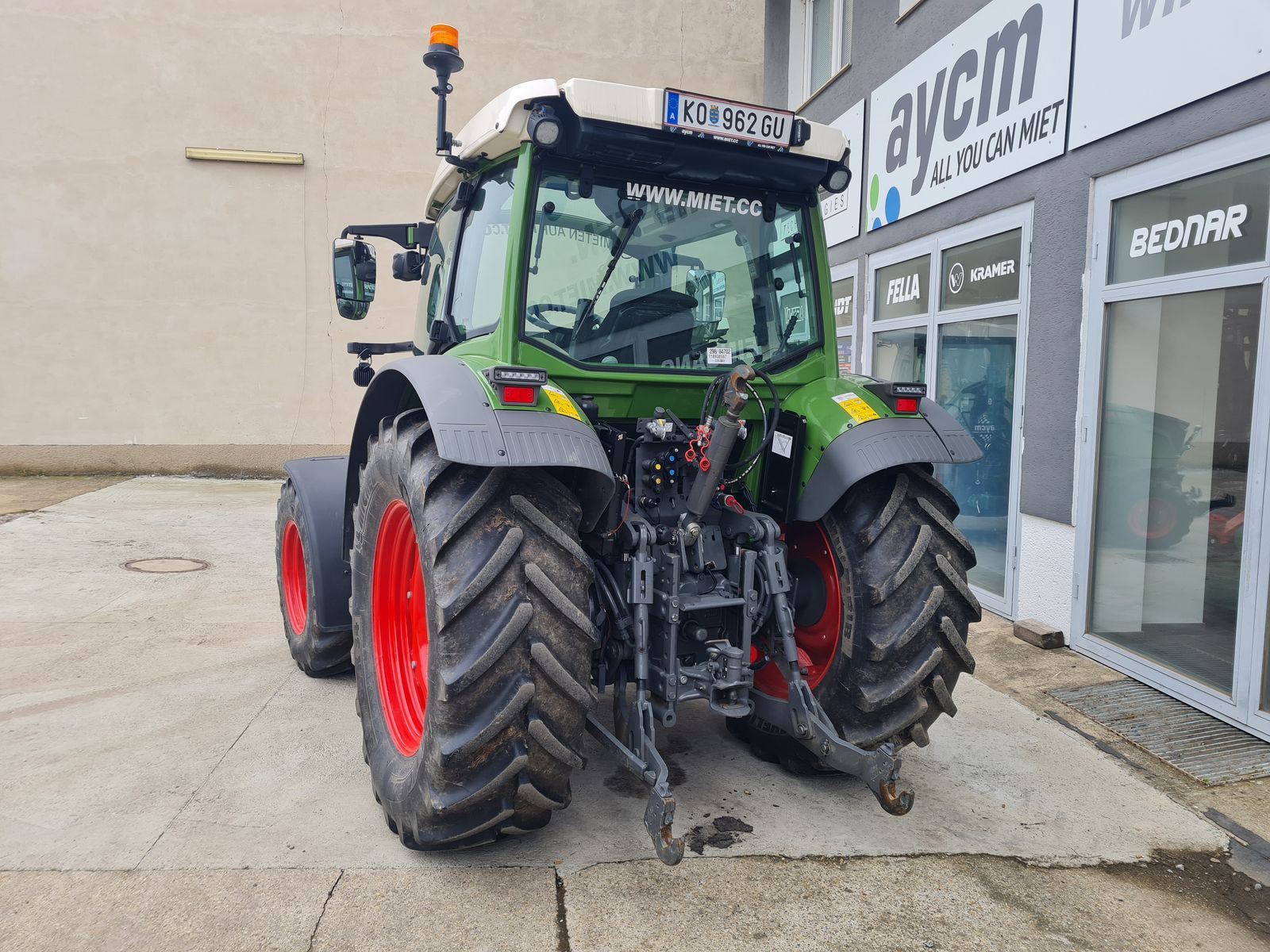 Fendt 211 Vario Power (Gen3) 3