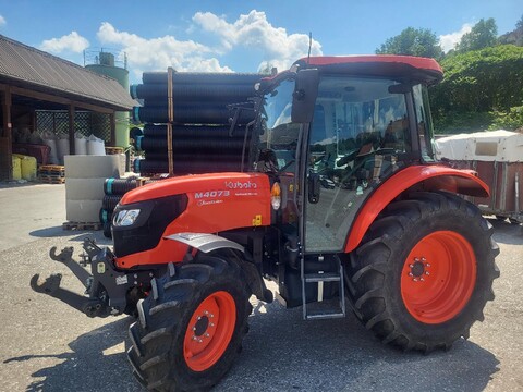 Kubota M4073
