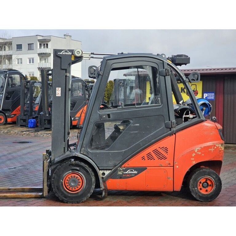 Linde H30T-02 2