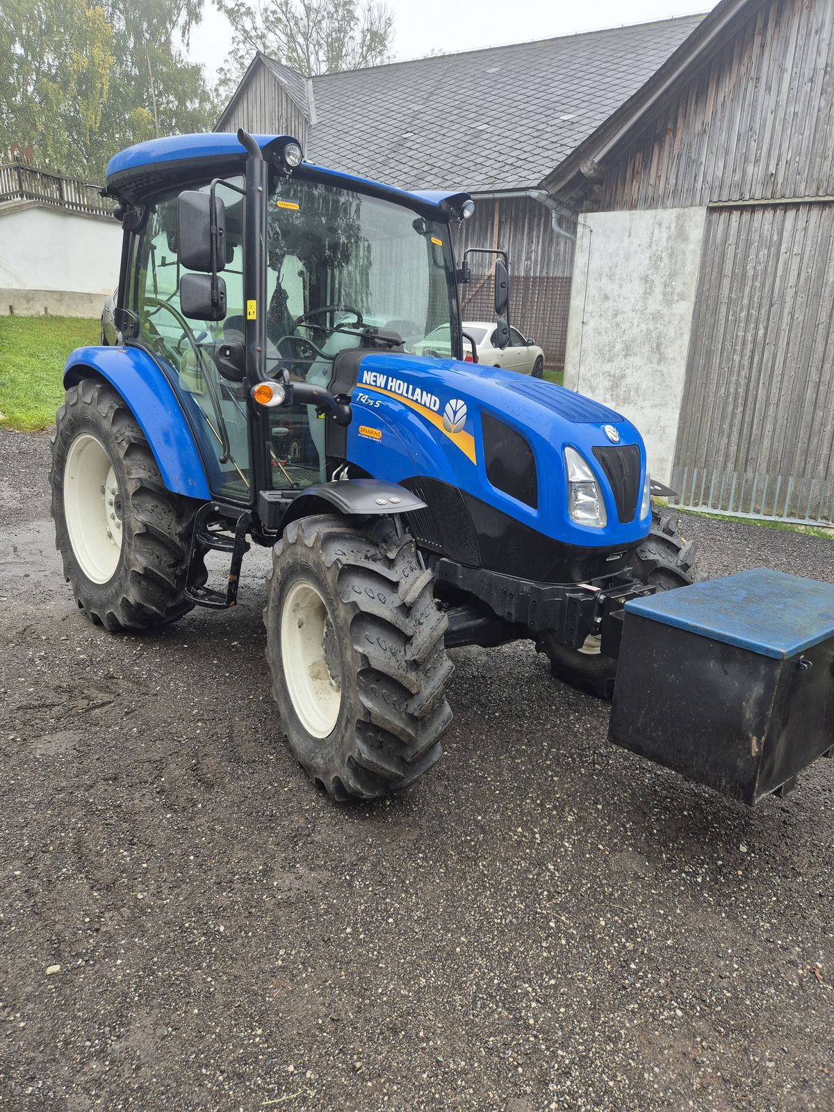 New Holland T4.75S Stage V 2