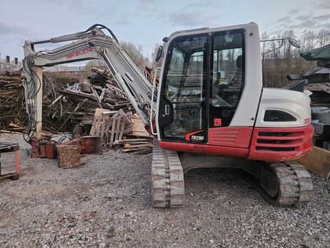 Takeuchi TB 290 inkl. Powertilt und Löffelset
