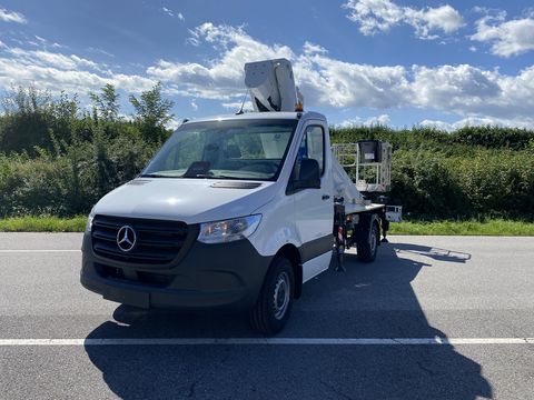 Sonstige Ecoline RS200 auf MB315 CDI