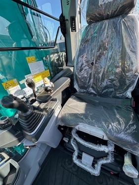 Kobelco SK130LC-11 3