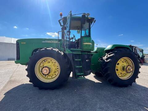 John Deere 9430