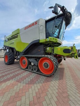 <strong>CLAAS LEXION 770 TT</strong><br />