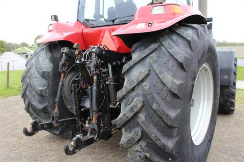 Case IH MX 230