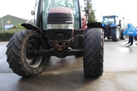 Case IH MXU100