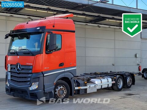 Mercedes-Benz Actros 2442 6X2 StreamSpace 2x Tanks