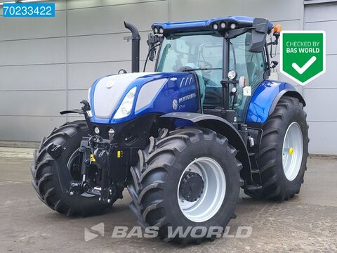 New Holland T7.245AC 4X4 with GPS - GERMAN