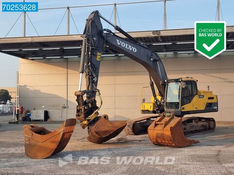 Volvo EC250 D NL 3 BUCKETS - 3 M WIDE