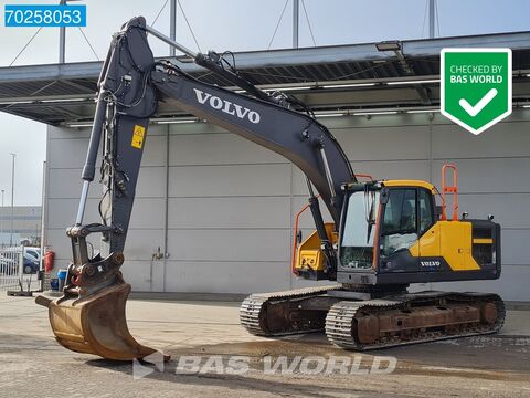 Volvo EC220 E L EC220EL NEW TRACKS