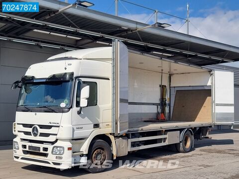Mercedes-Benz Actros 1832 4X2 19.5tons Automatic 2.000kg Tailg